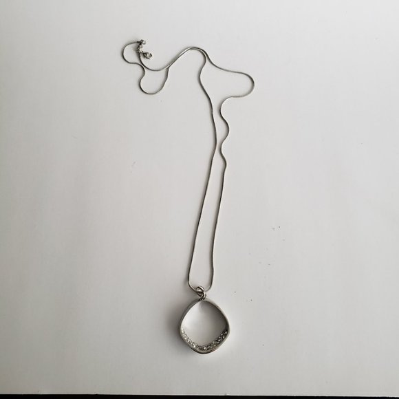 Long Silver Rhinestone Loop Pendant Chain Necklace - Picture 3 of 10